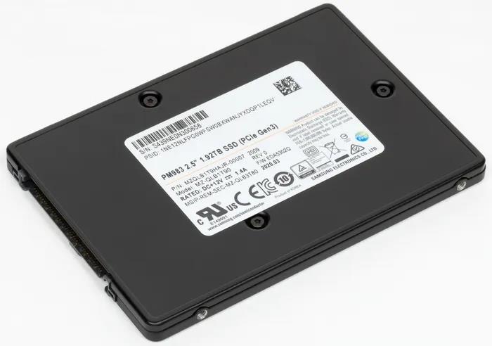 Изображение SSD диск Samsung PM983 1920 Гб 2.5" (MZQLB1T9HAJR-00007)